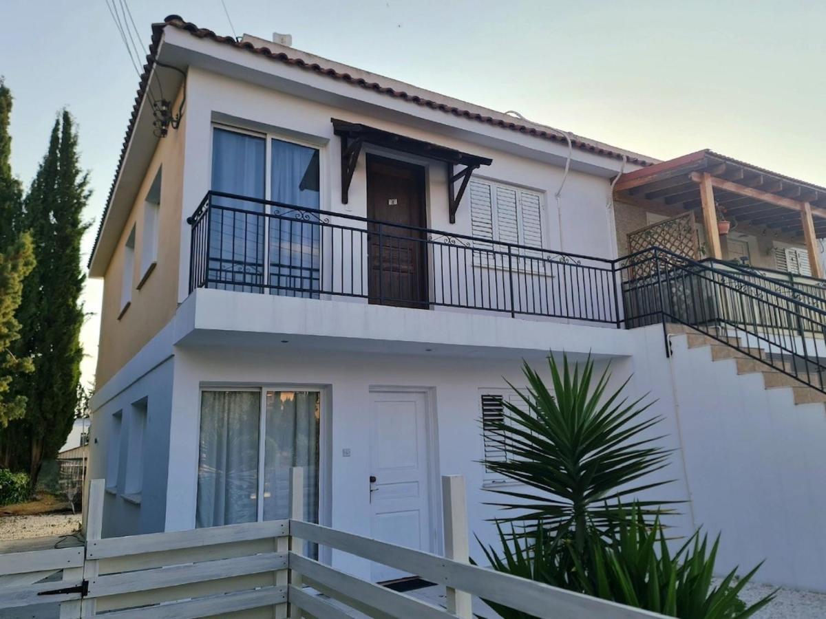 Ntoras Holiday Home Paphos Esterno foto